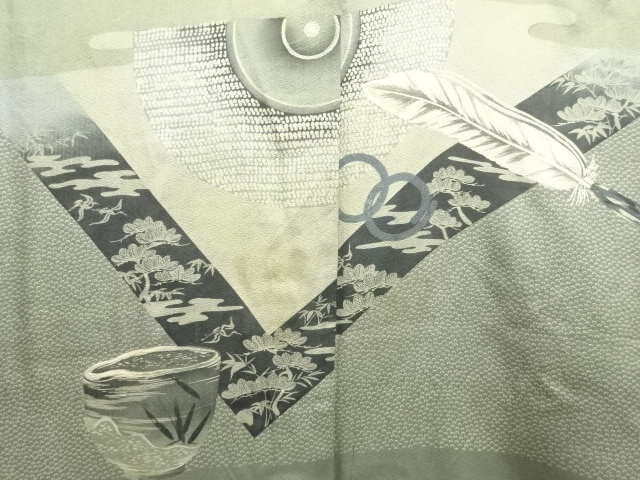 JAPANESE KIMONO / ANTIQUE MENS JUBAN / SILK / TEA UTENSILS PATTERN